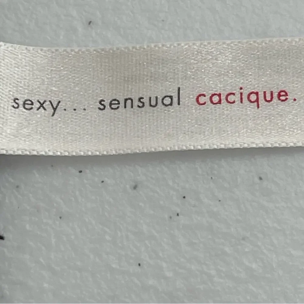 Cacique 034 eye excellent
